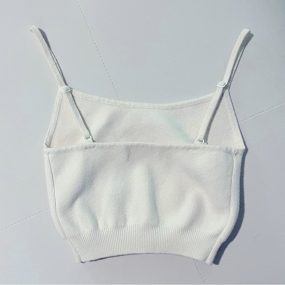 Aritzia knit cropped tank - Picture 2 of 5